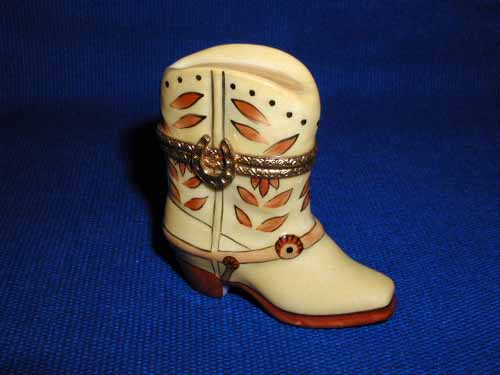 TAN COWBOY BOOT